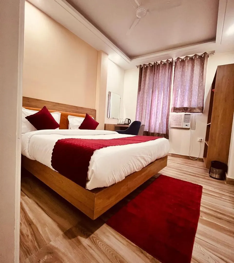 ***  Hotel The Rise At Delhi Airport New Delhi India